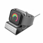 HLINÍKOVÝ STOJÁNEK PRO APPLE WATCH STŘÍBRNÝ - Obrázek 4